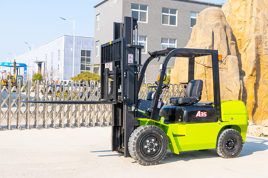GLORYTECH CPC-35 Diesel Forklift photo 3