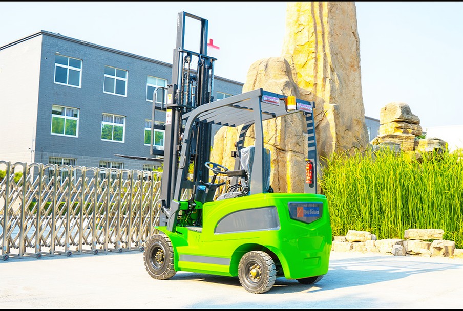 GLORYTECH CPD-15 Electric Forklift photo 4