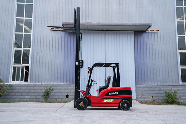 GLORYTECH CPD-30 Electric Forklift photo 4