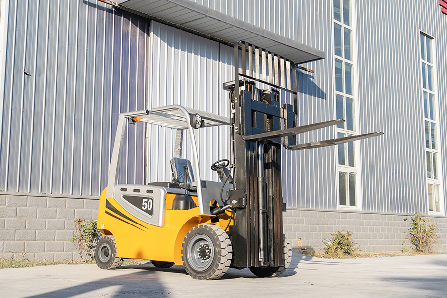 GLORYTECH CPD-50 Electric Forklift