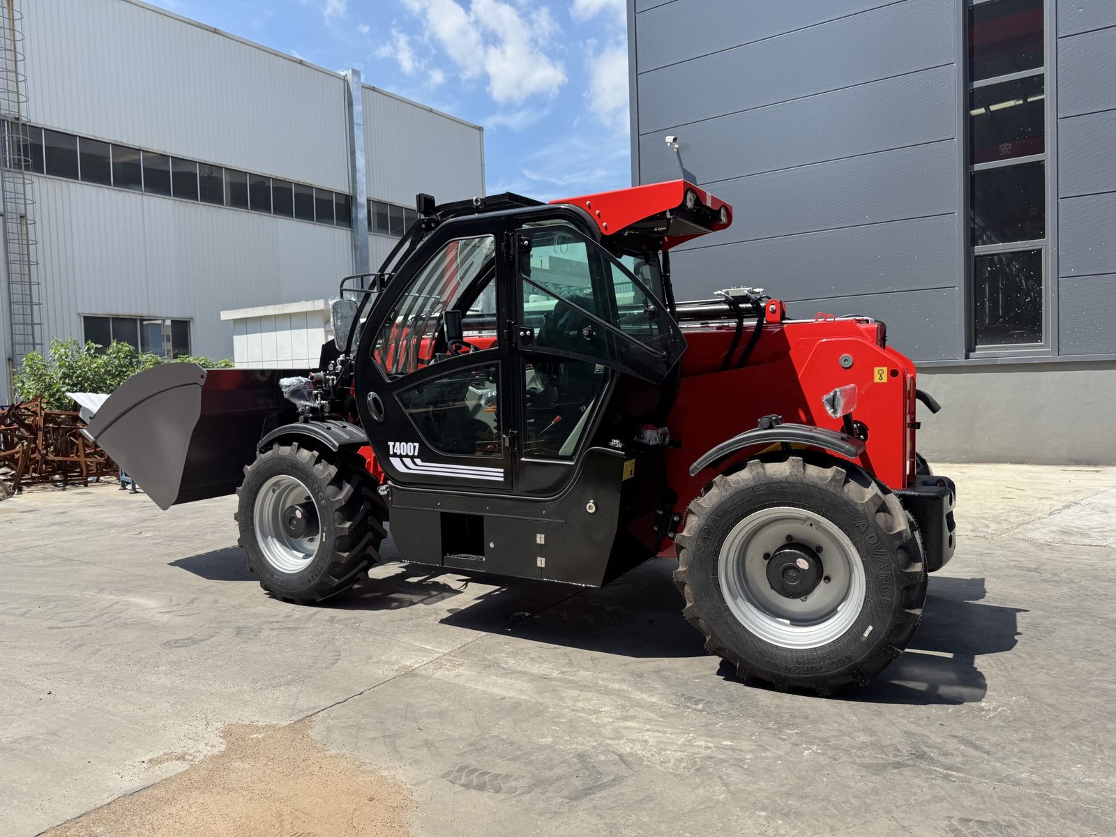 GLORYTECH GTT4007 Telehandler photo 3