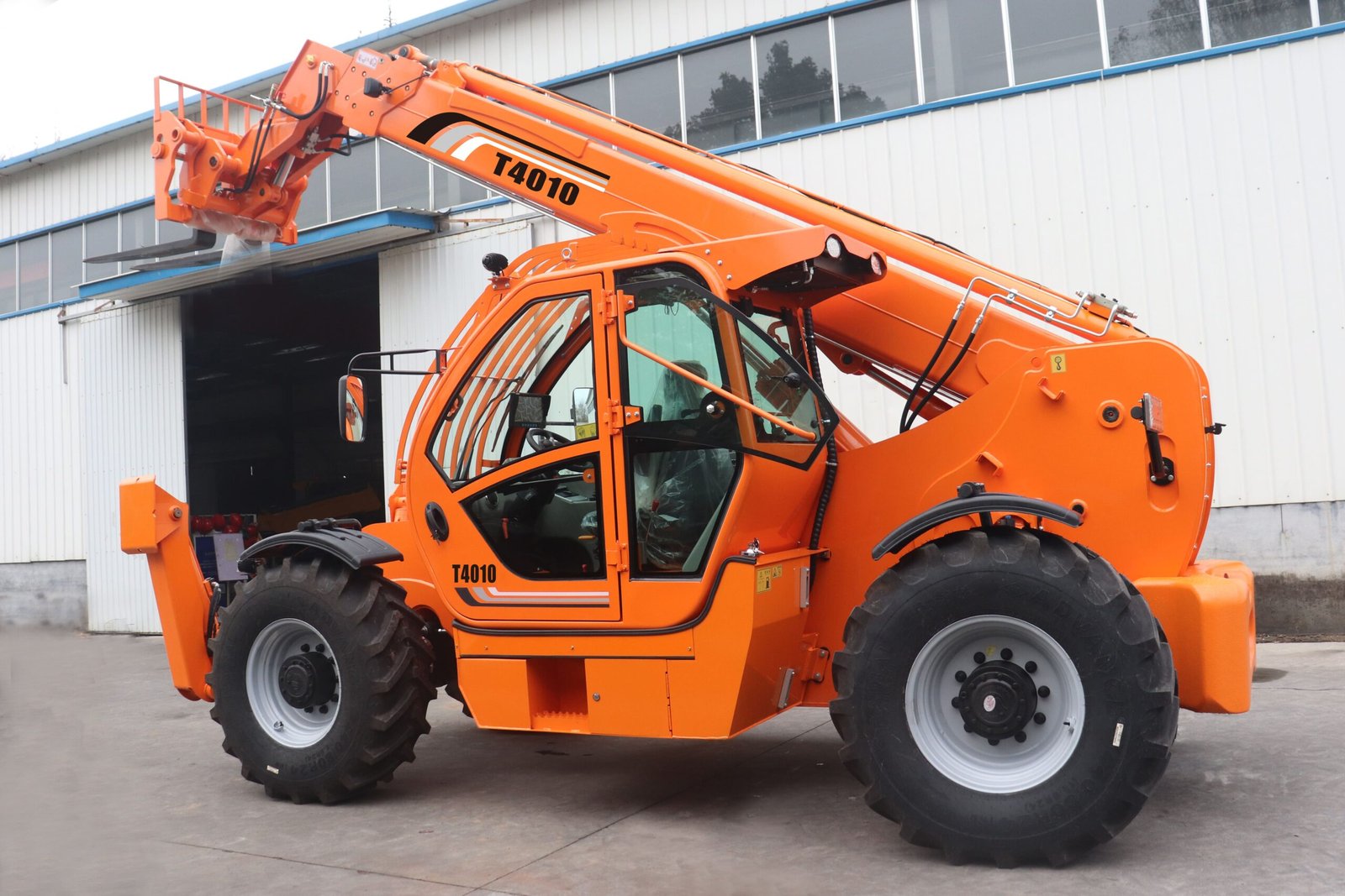 GLORYTECH GTT4010 Telehandler photo 4